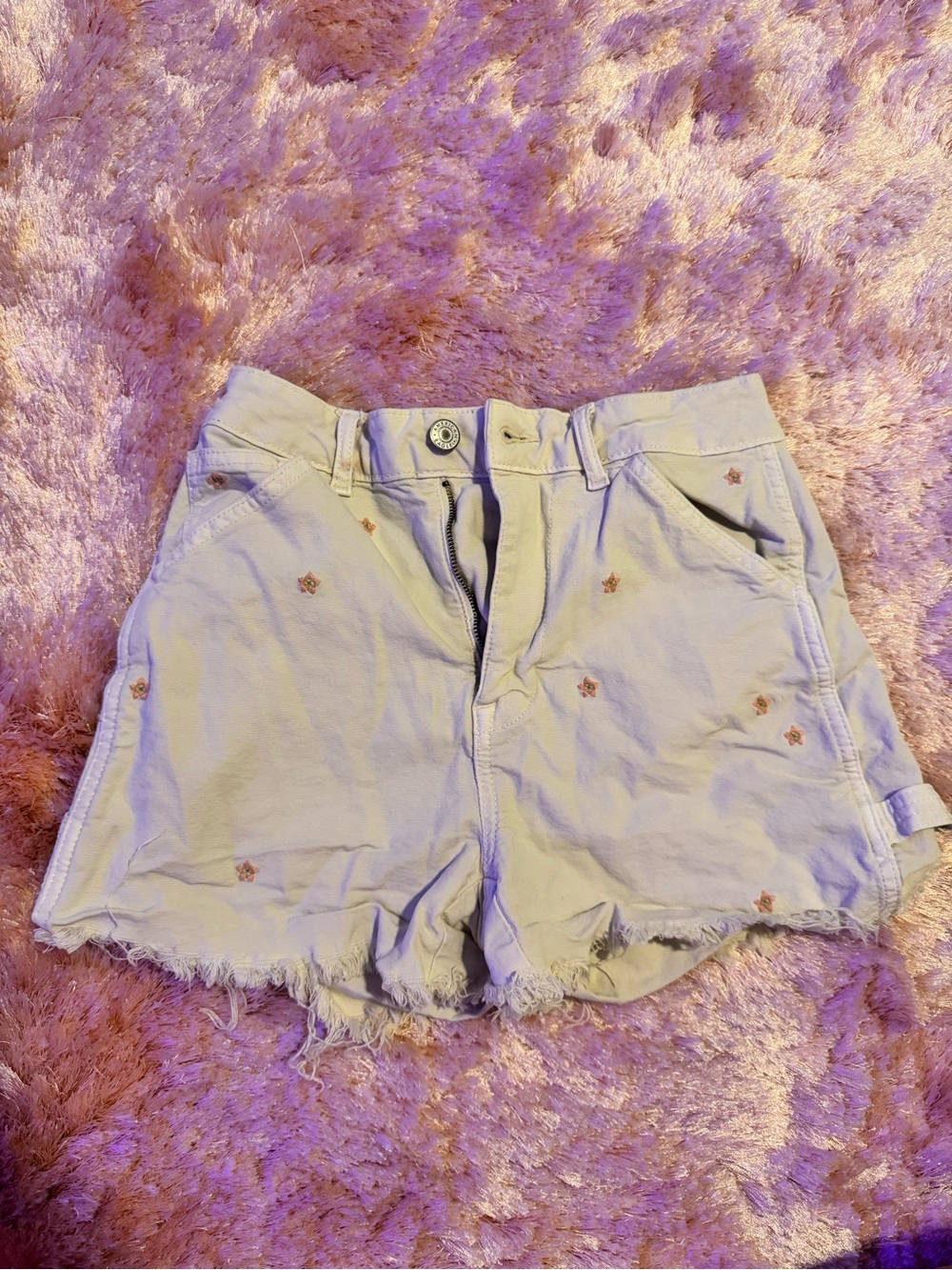 American Eagle Outfitters Cream Star-Embroidered Denim Shorts